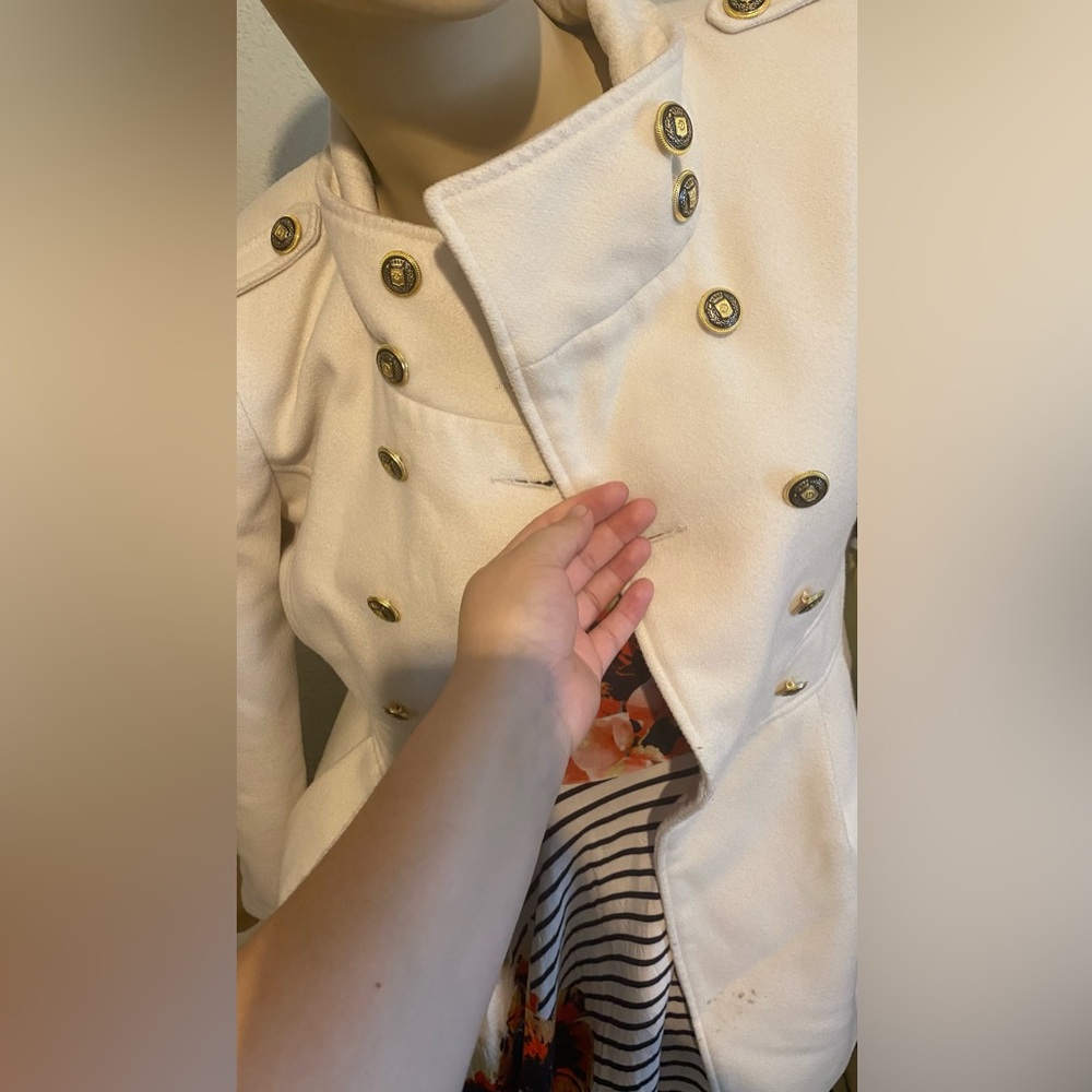 coat - Picture 7 of 16